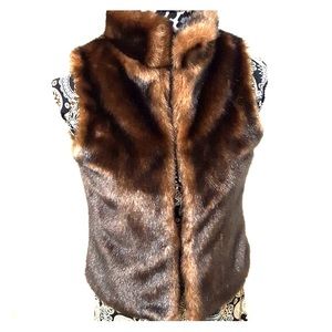 Outdoor Edition - Faux Fur Vest